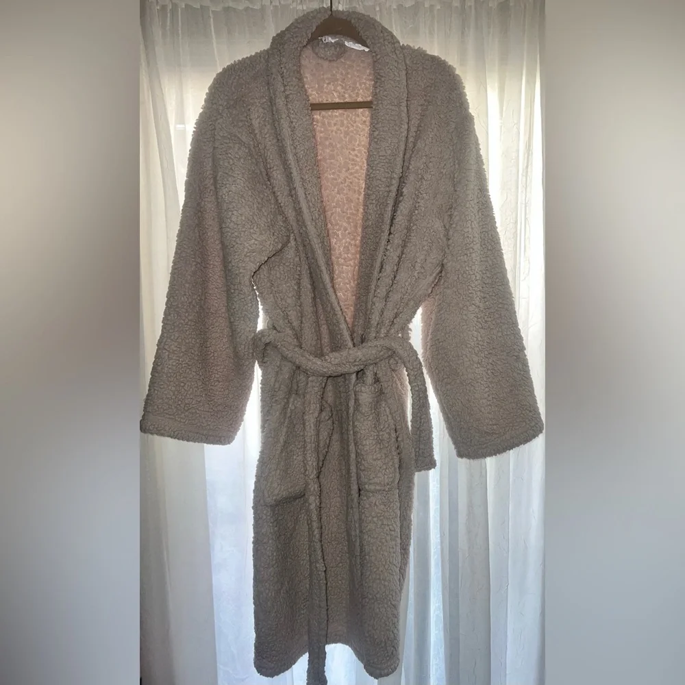 Pottery Barn Teddy Bear Sherpa Robe, Large - Picture 2 of 7